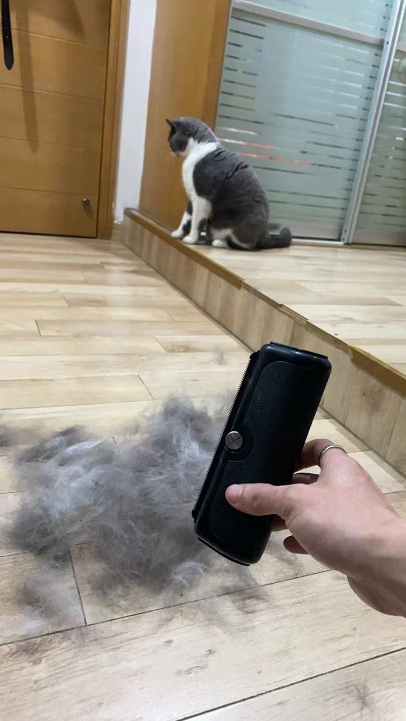 PetPog Grooming & Deshedding Brush 2.0 Pink